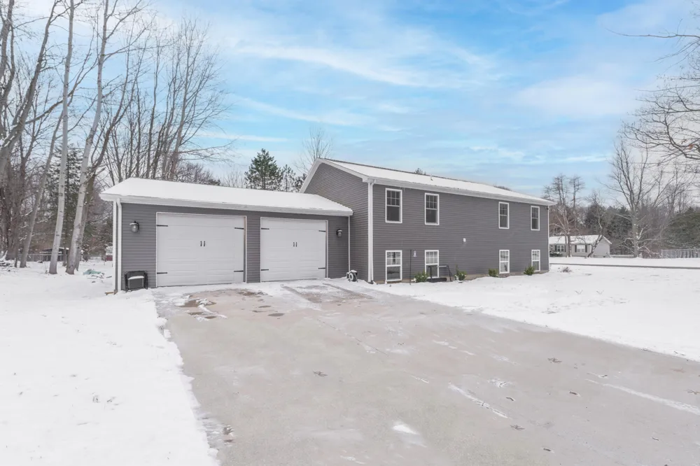 32844 Winther Avenue Almena Township, MI 49079