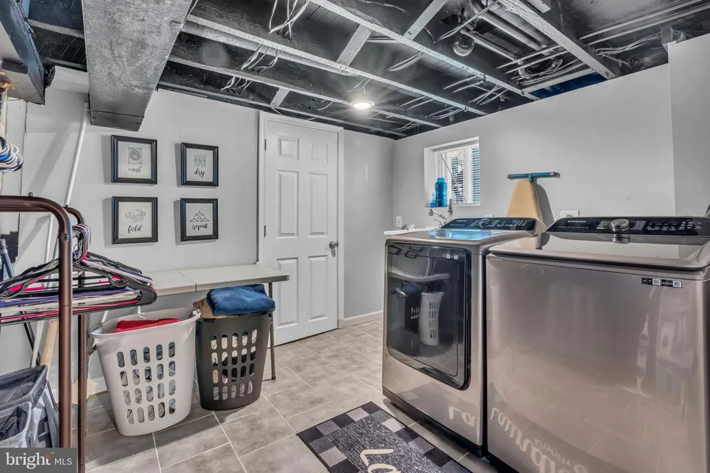 4908 HARFORD ROAD Baltimore, MD 21214