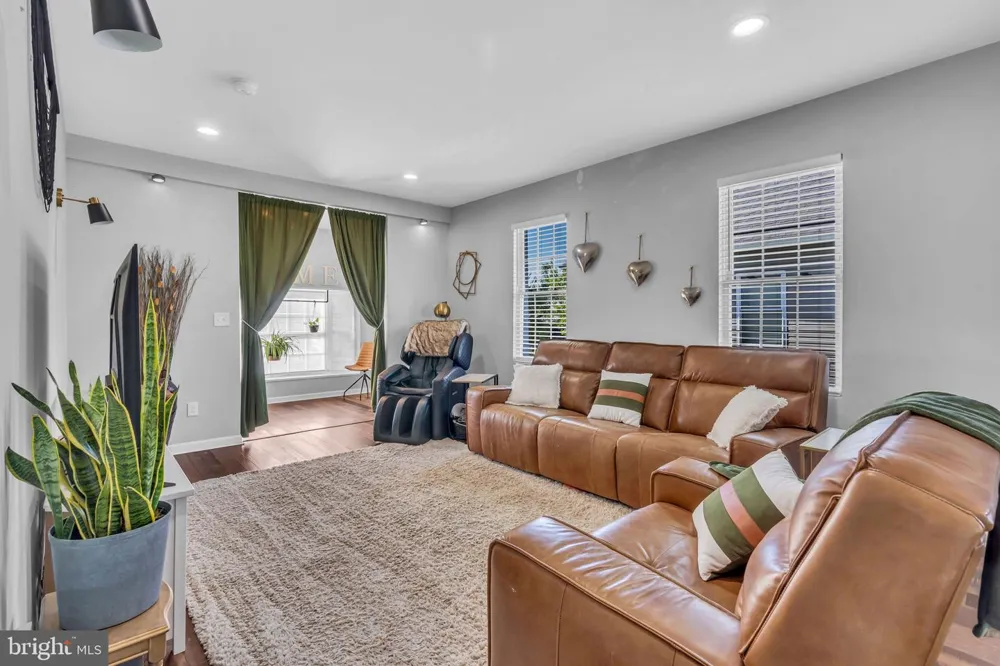 4908 HARFORD ROAD Baltimore, MD 21214