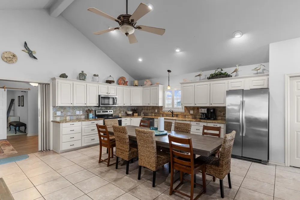 316 Marshall Johnson Avenue S Port Lavaca, TX 77979