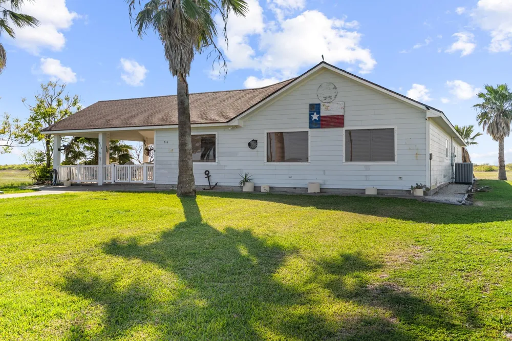 316 Marshall Johnson Avenue S Port Lavaca, TX 77979