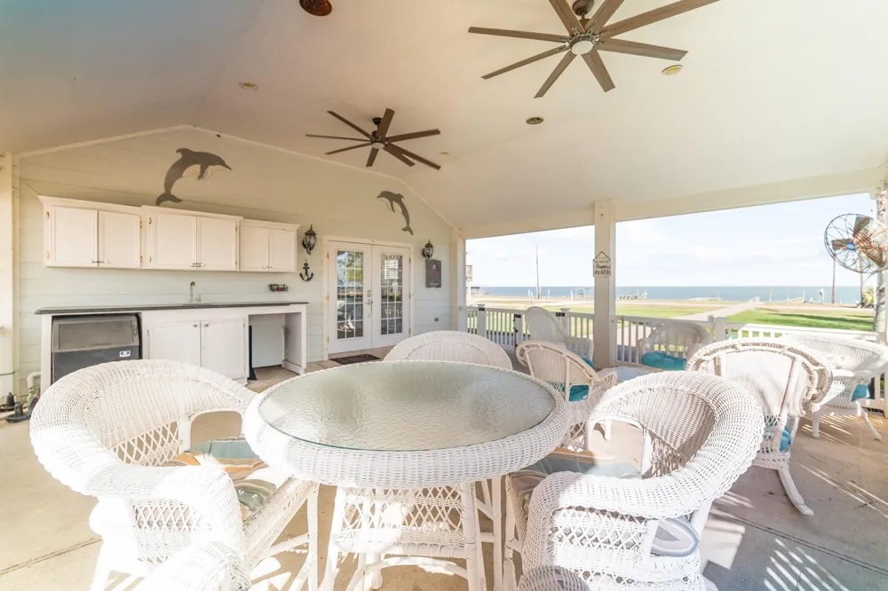 316 Marshall Johnson Avenue S Port Lavaca, TX 77979