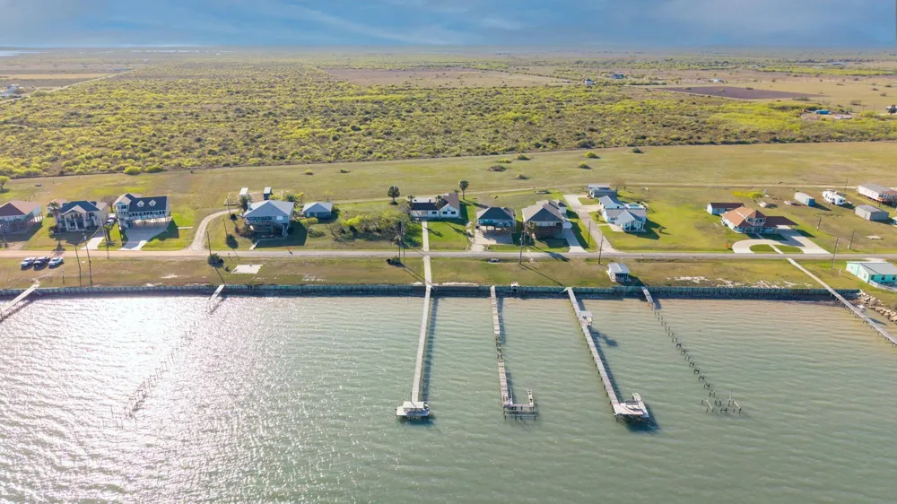 316 Marshall Johnson Avenue S Port Lavaca, TX 77979