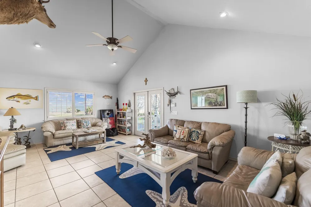 316 Marshall Johnson Avenue S Port Lavaca, TX 77979