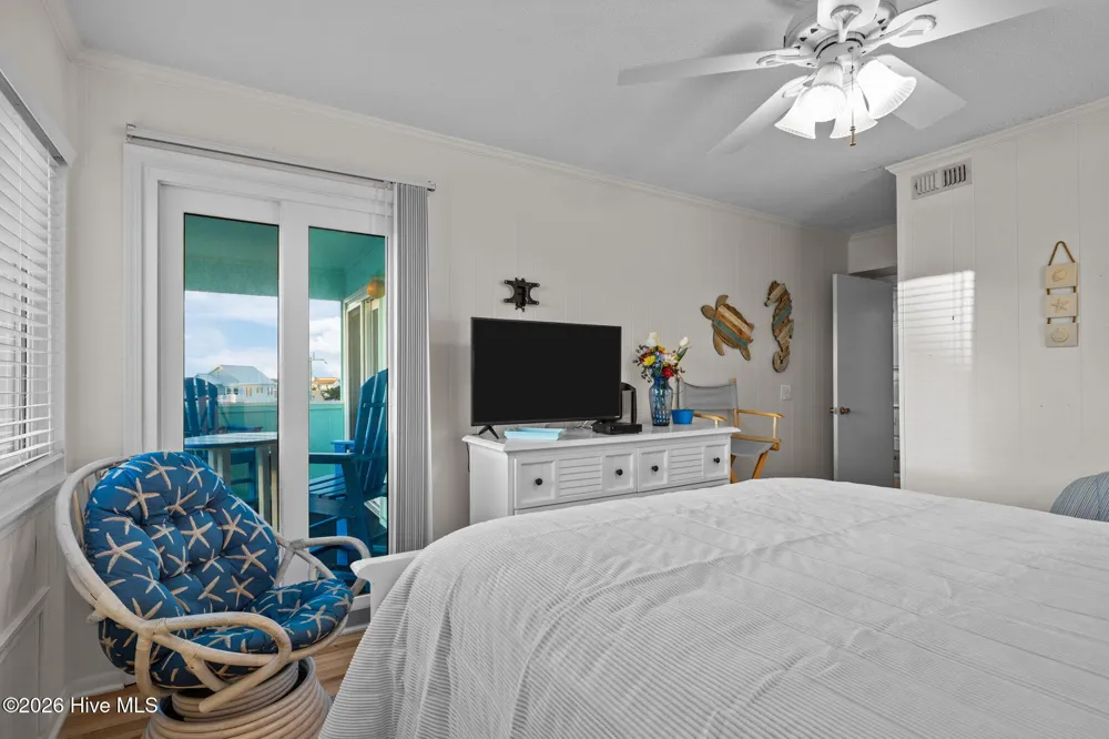 301 E Commerce Way Road #357 Atlantic Beach, NC 28512