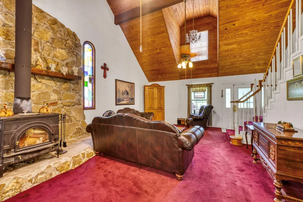 1470 Fellowship Lane Madisonville, TX 77864
