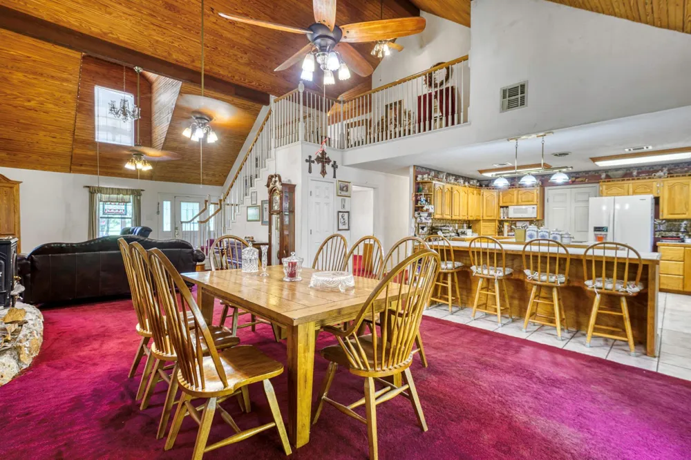 1470 Fellowship Lane Madisonville, TX 77864