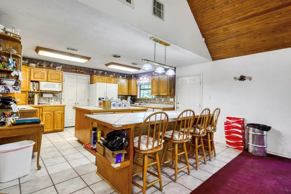 1470 Fellowship Lane Madisonville, TX 77864