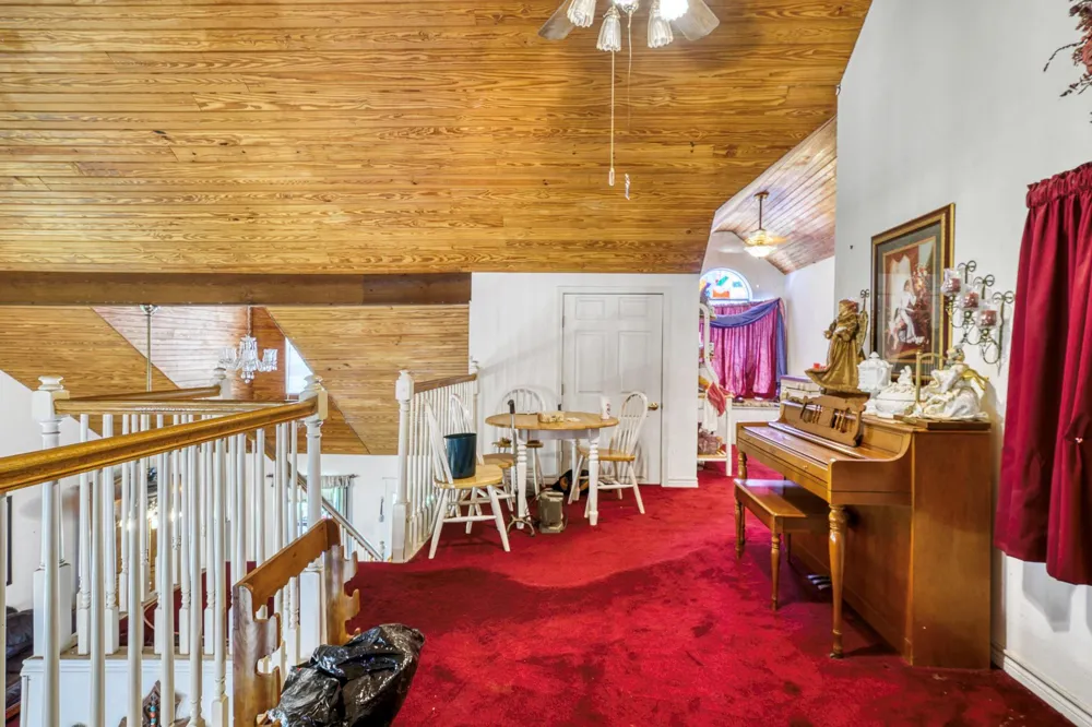 1470 Fellowship Lane Madisonville, TX 77864
