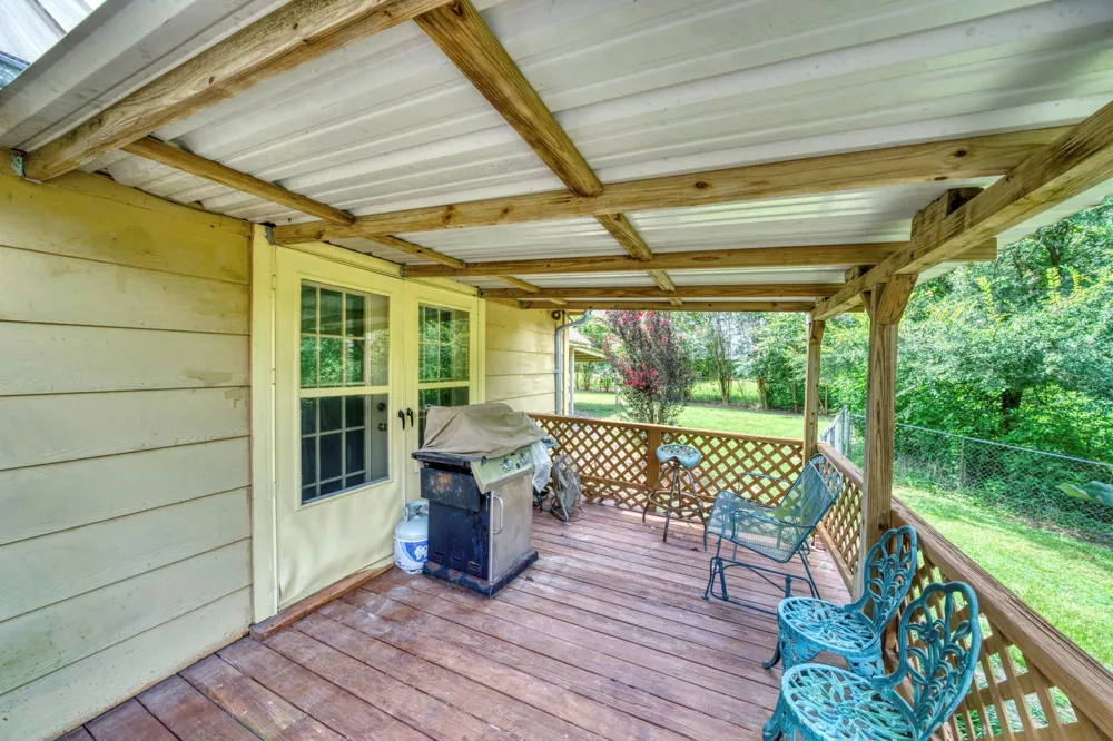 1470 Fellowship Lane Madisonville, TX 77864
