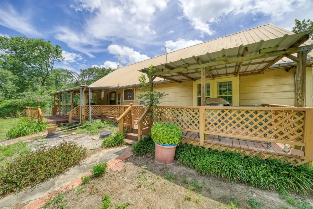 1470 Fellowship Lane Madisonville, TX 77864
