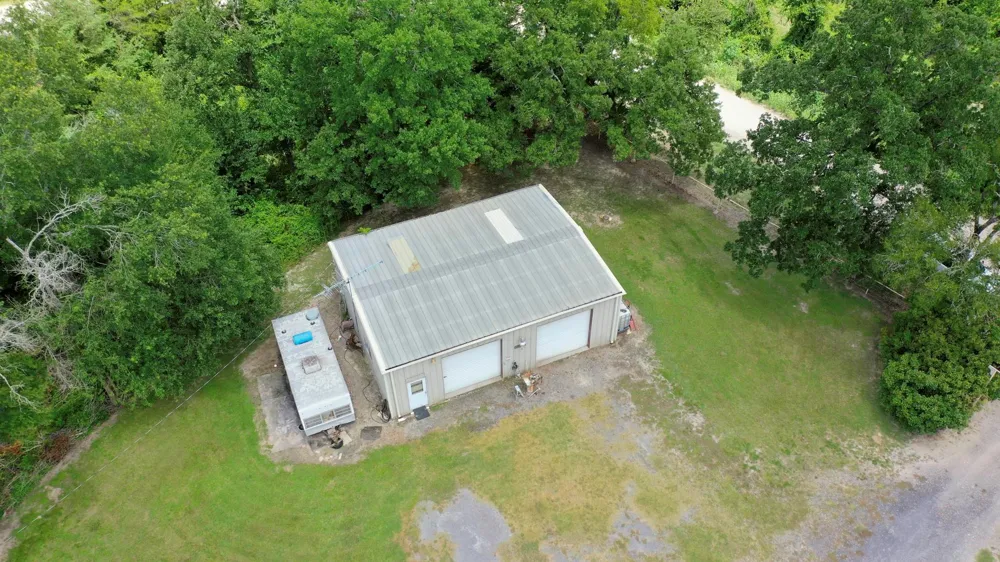 1470 Fellowship Lane Madisonville, TX 77864