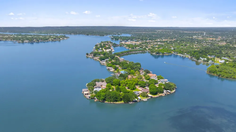 21 Beaver Island Granite Shoals, TX 78654