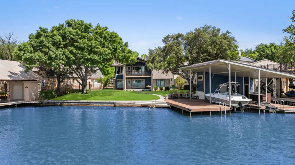 21 Beaver Island Granite Shoals, TX 78654