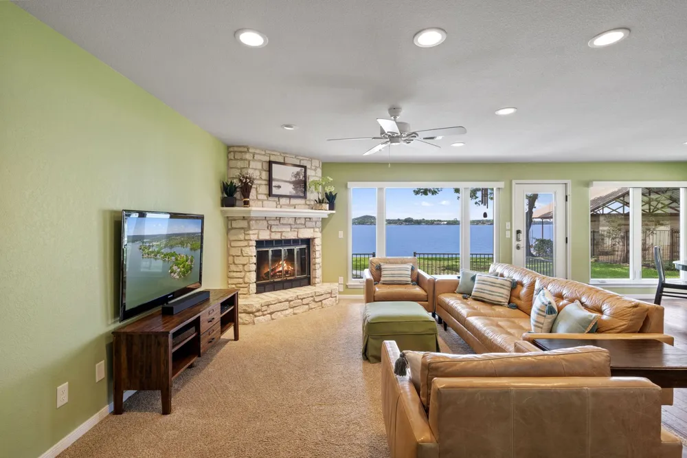 21 Beaver Island Granite Shoals, TX 78654