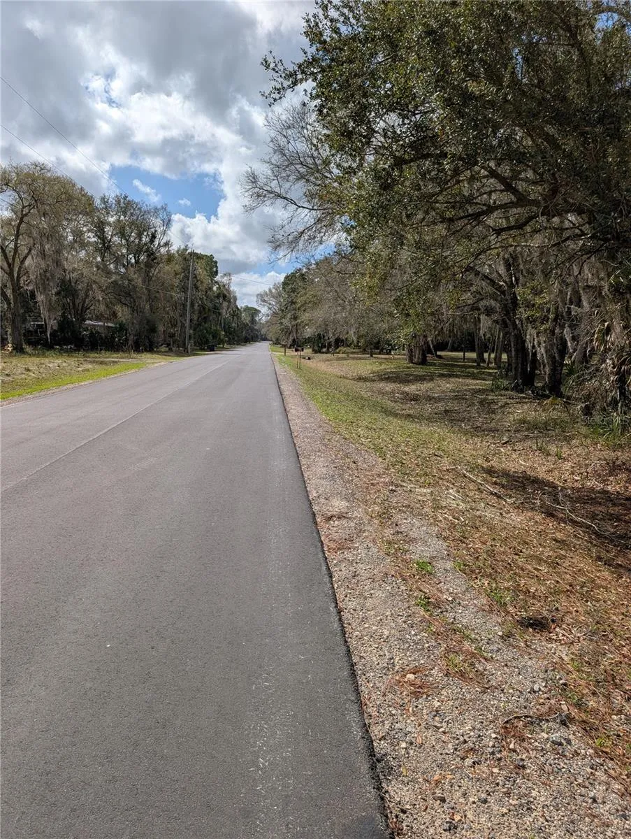 LORIE STREET Inglis, FL 34449