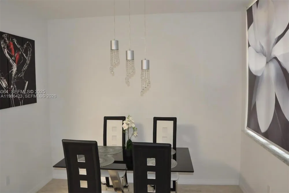19801 E Country Club Dr #4104 Aventura, FL 33180