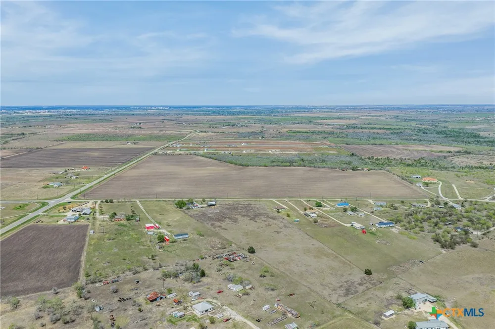 5340 Dreibrodt San Marcos, TX 78666