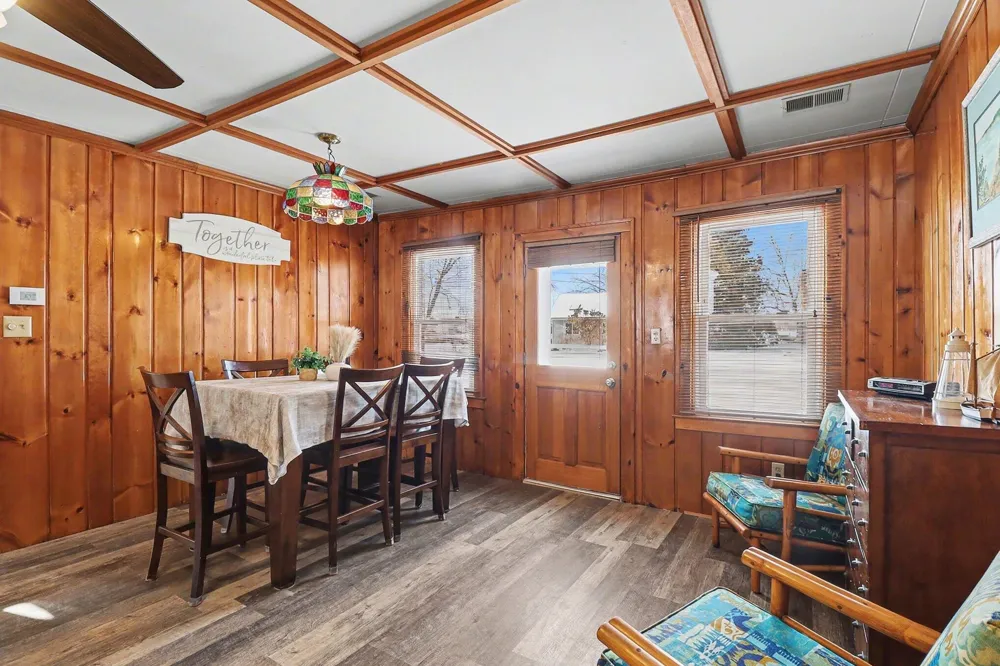 11637 Algonquin Drive Pinckney, MI 48169