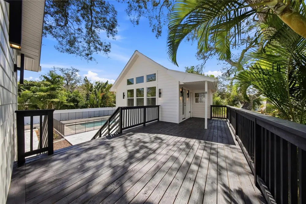 1109 CHARLES STREET Clearwater, FL 33755