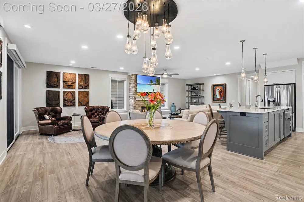 2031 Ottawa Beach Road Park Township, MI 49424