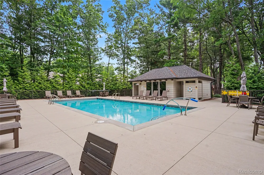 2031 Ottawa Beach Road Park Township, MI 49424