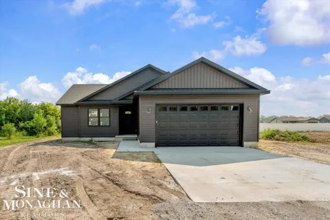 918 Range Road