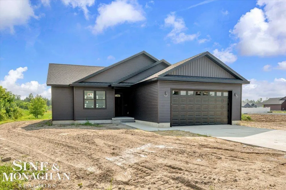 918 Range Road Marysville City, MI 48040
