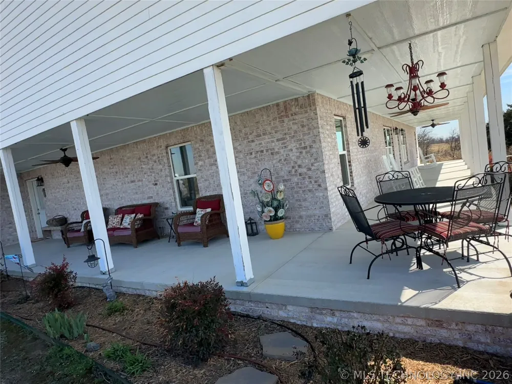 27740 4020 ROAD Ramona, OK 74061