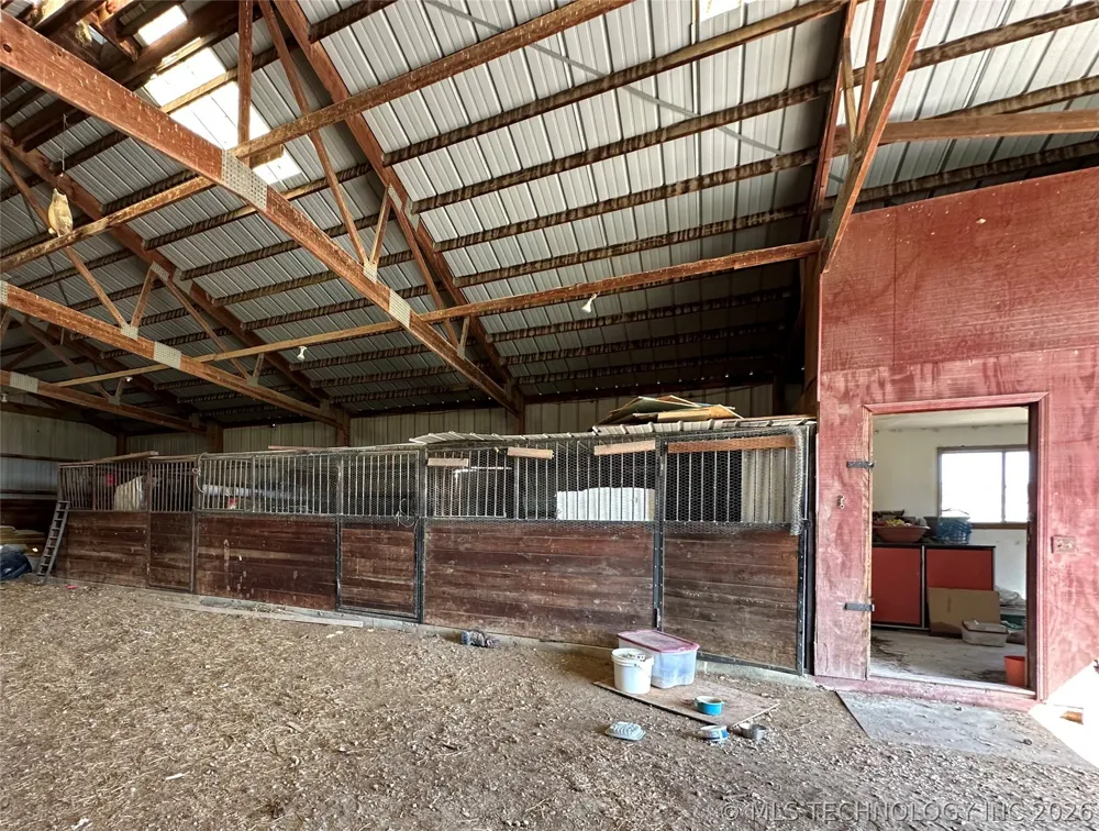27740 4020 ROAD Ramona, OK 74061