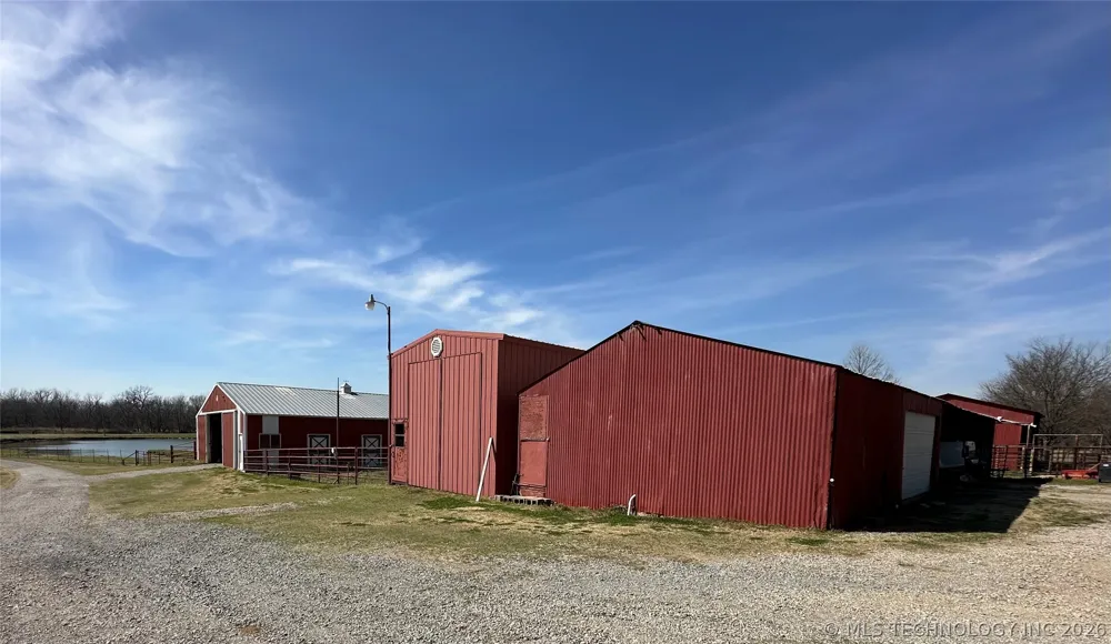 27740 4020 ROAD Ramona, OK 74061