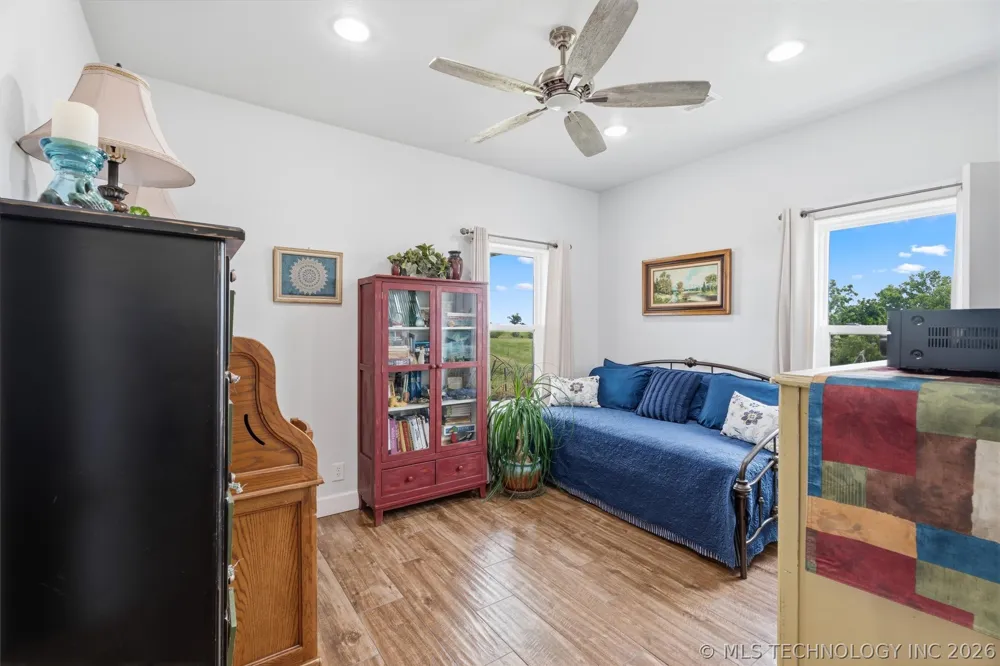 27740 4020 ROAD Ramona, OK 74061