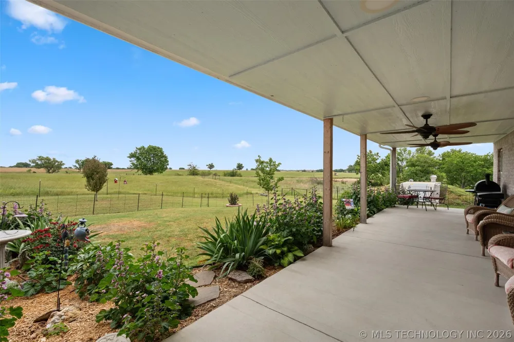 27740 4020 ROAD Ramona, OK 74061