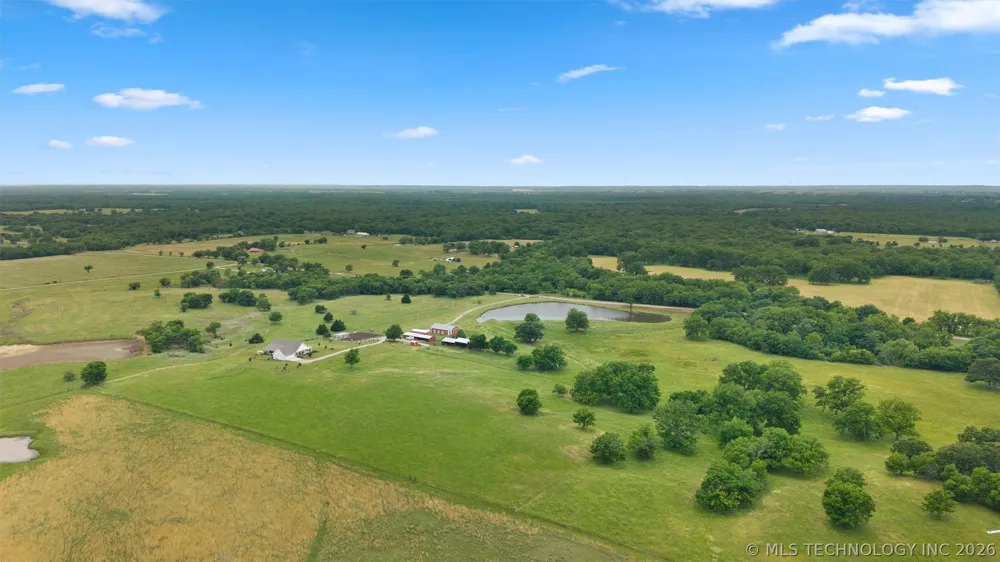 27740 4020 ROAD Ramona, OK 74061