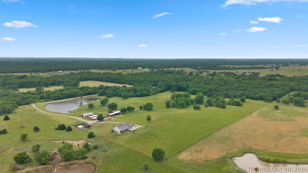 27740 4020 ROAD Ramona, OK 74061