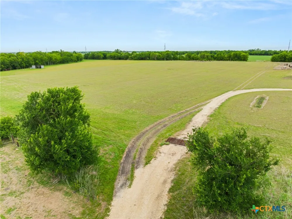 11210 Texas Hwy 53 Rogers, TX 76569
