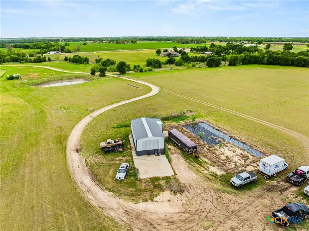 11210 Texas Hwy 53 Rogers, TX 76569