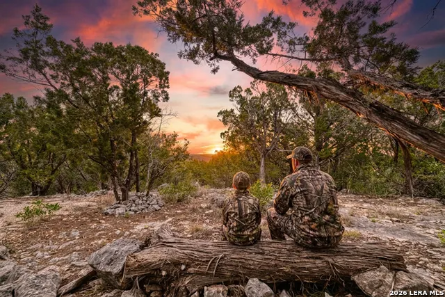 9600 Ranch Road 336 Leakey, TX 78873