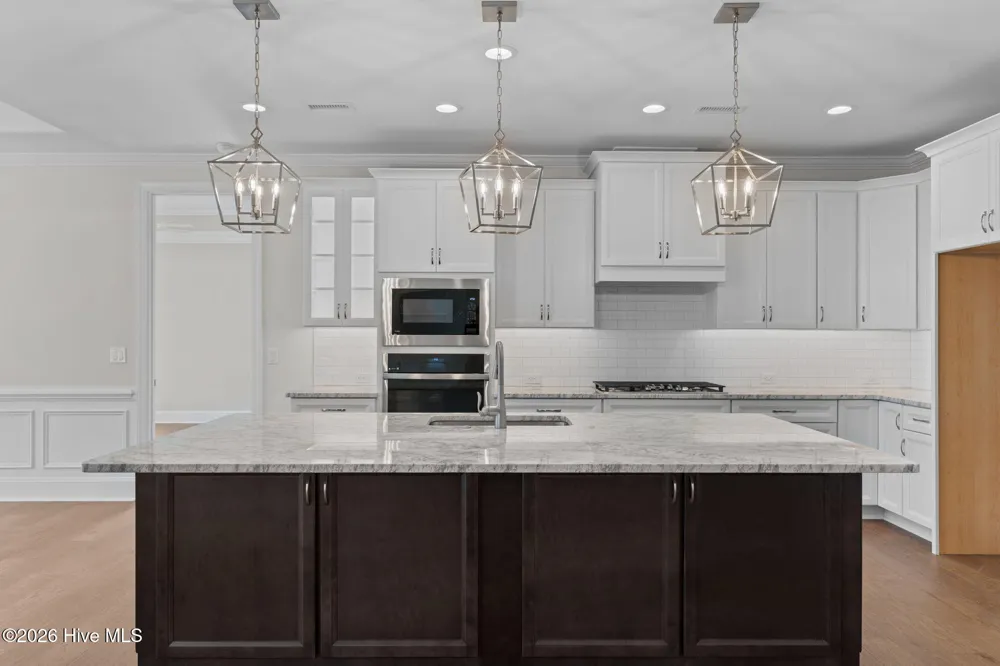 193 E Winding Way Wallace, NC 28466