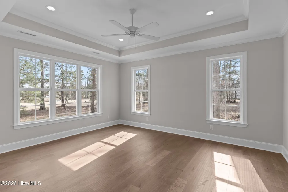 193 E Winding Way Wallace, NC 28466