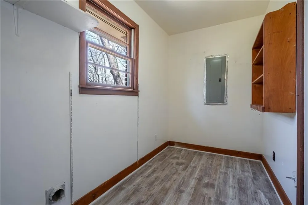 33 Summit Drive Lindale, GA 30147