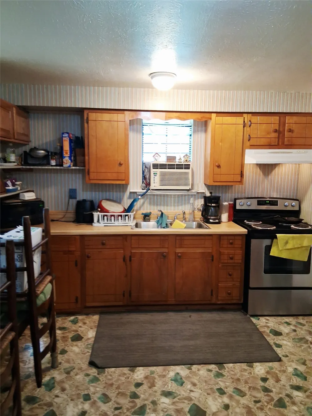 8140 Fm 513 S Lone Oak, TX 75453