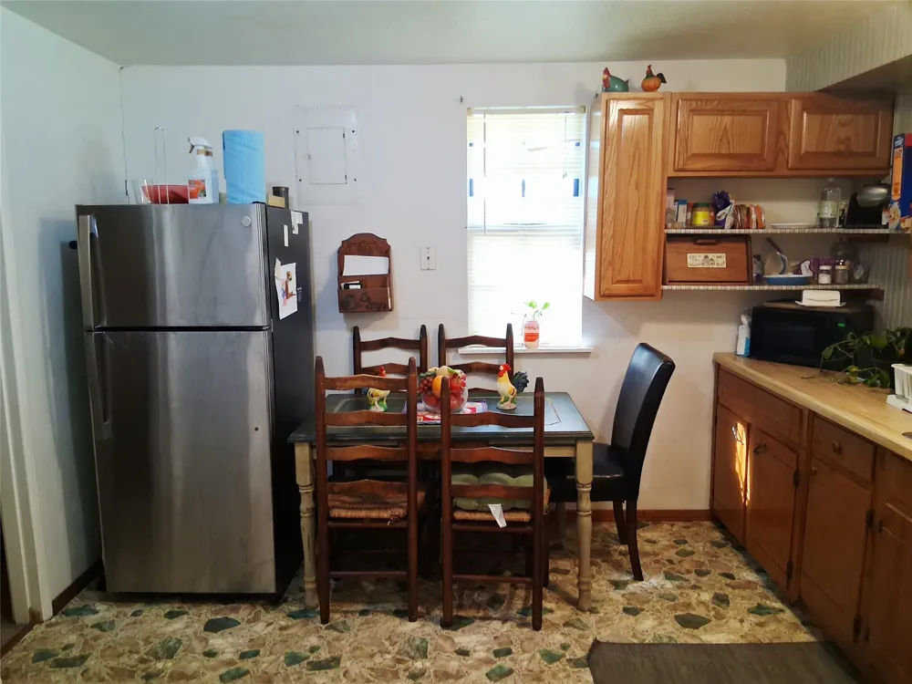 8140 Fm 513 S Lone Oak, TX 75453