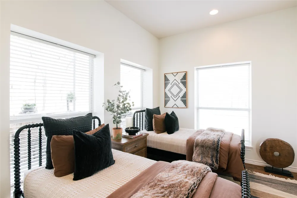 4067 CR 414 St Jo, TX 76265