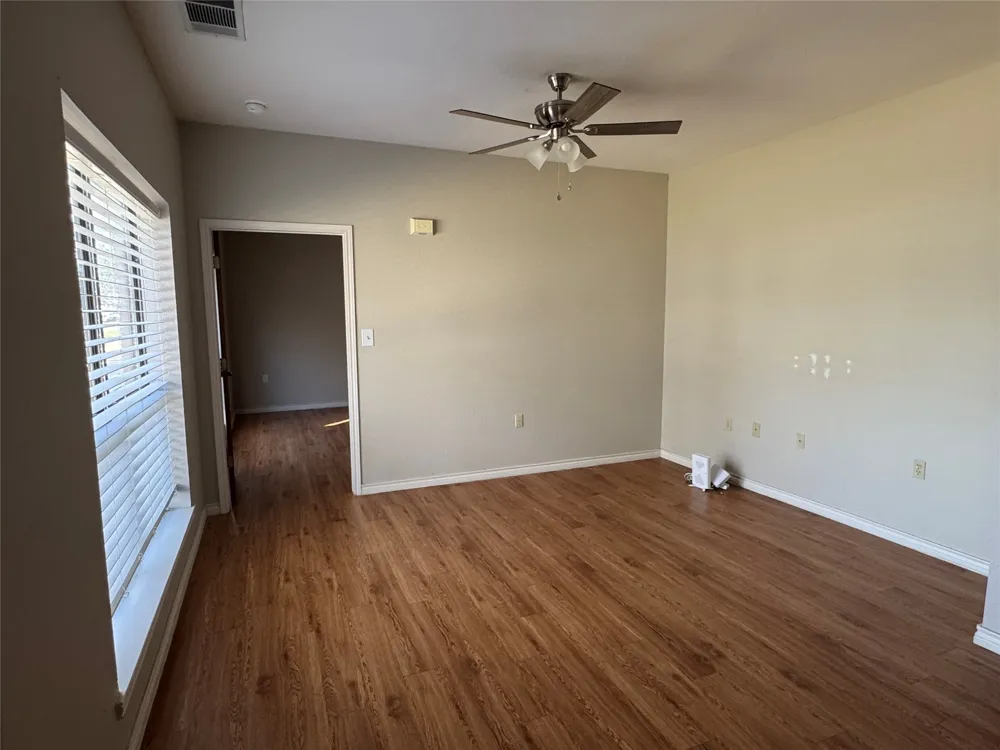 503 WASHINGTON STREET #A Kaufman, TX 75142