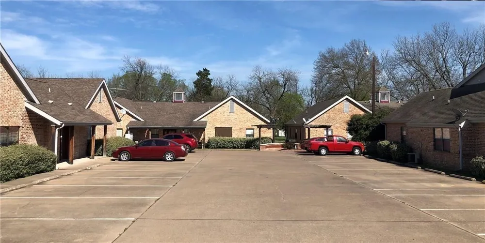 503 WASHINGTON STREET #A Kaufman, TX 75142