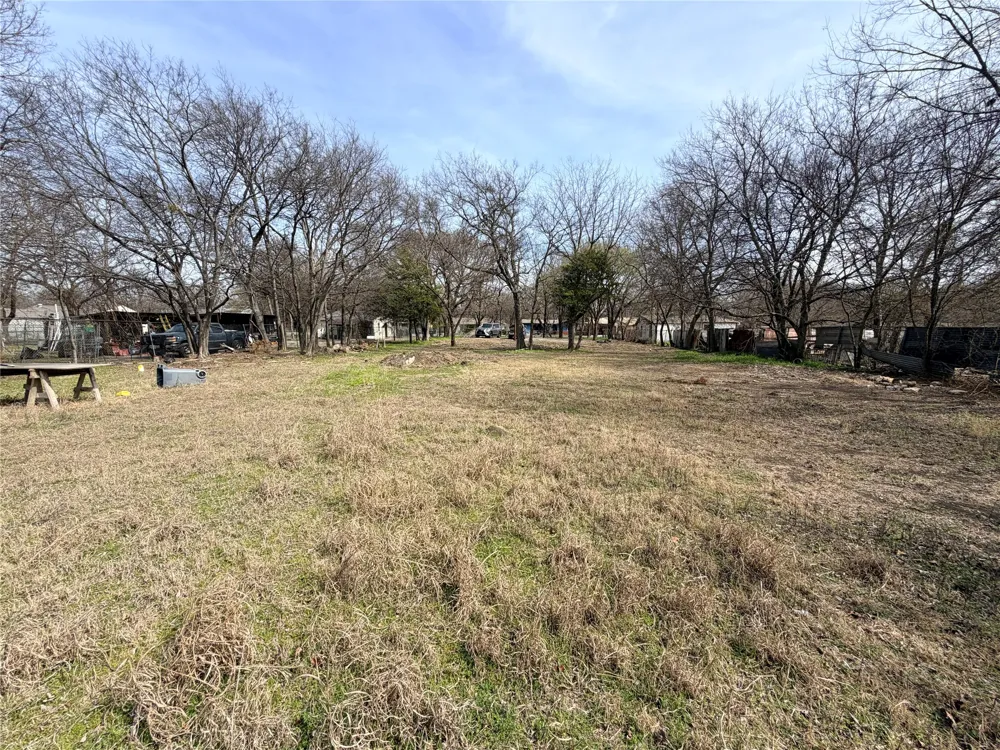 4151 Interurban Road Lancaster, TX 75134