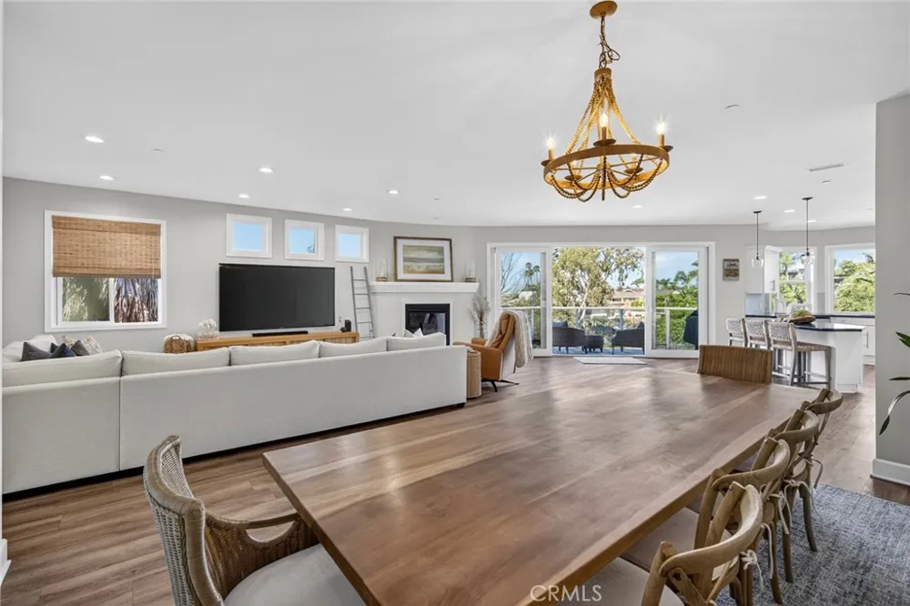 214 Avenida Montalvo #2 San Clemente, CA 92672
