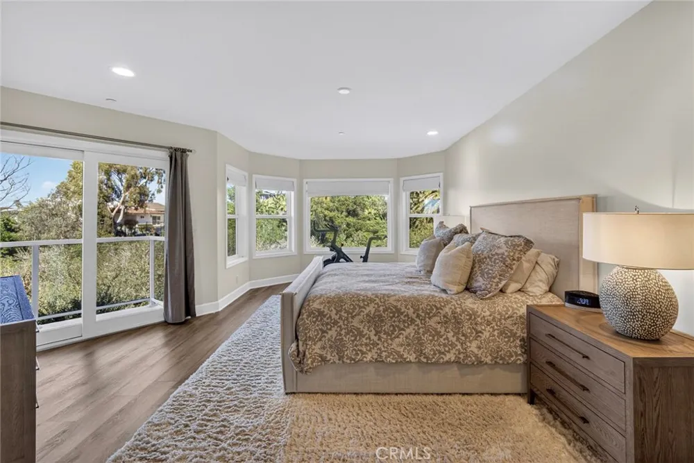 214 Avenida Montalvo #2 San Clemente, CA 92672