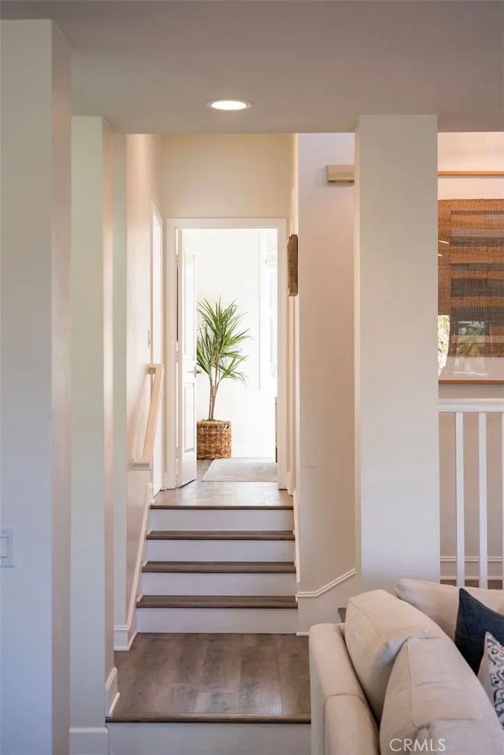 214 Avenida Montalvo #2 San Clemente, CA 92672